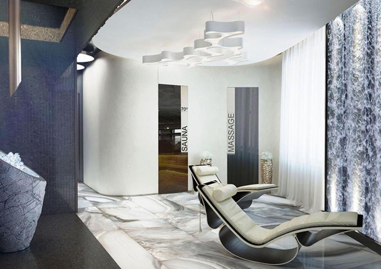 Royal Tower Luxurious Smart Residence Kyjev Exteriér fotografie